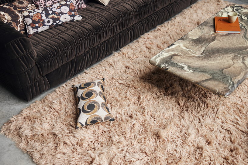 tapis-duveteux-rose-tendre-200x300-hkliving-7