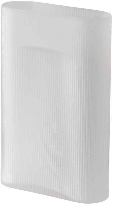 vase-en-verre-souffle-of-white-35cm-ridge-muuto-1