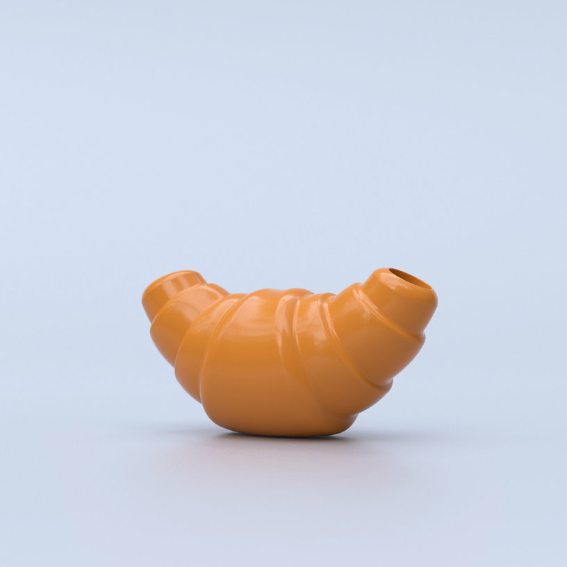 vase-en-ceramique-marron-23x12x13cm-croissant-fluid-market-1