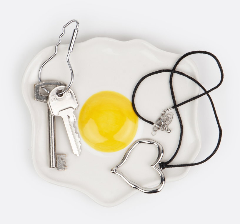 plateau-en-ceramique-oeuf-au-plat-14cm-doiy-2