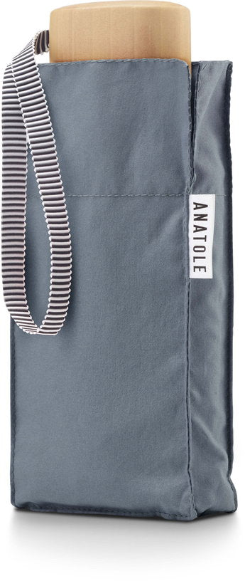 mini-parapluie-en-bois-et-toile-recyclee-bleu-gris-17-5cm-victor-anatole-1