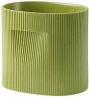 cache-pot-de-fleurs-vert-24cm-ridge-muuto-1
