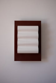 applique-murale-rectangulaire-en-papier-et-aluminium-brun-rouge-42x28cm-frame-violaine-d-harcourt-1