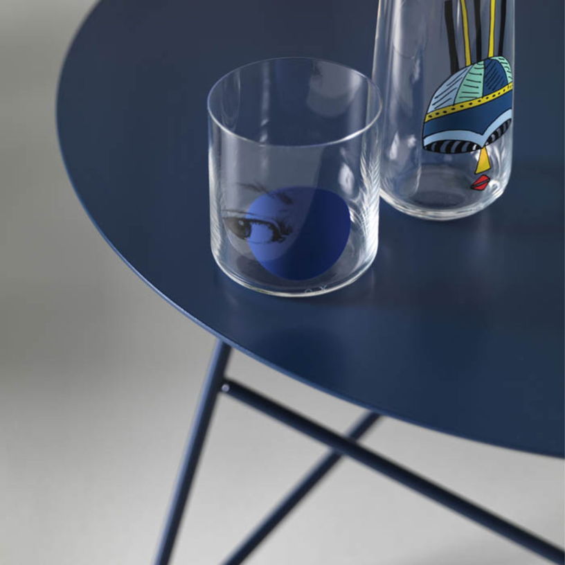 table-basse-ronde-en-metal-bleu-marine-96x61x50cm-ermione-50-meme-design-2