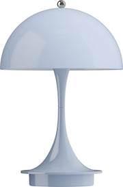 lampe-portable-bleu-clair-panthella-160-portable-v3-louis-poulsen-1