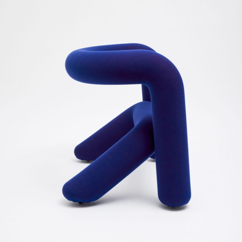 fauteuil-bleu-rouge-65cm-extra-bold-moustache-5