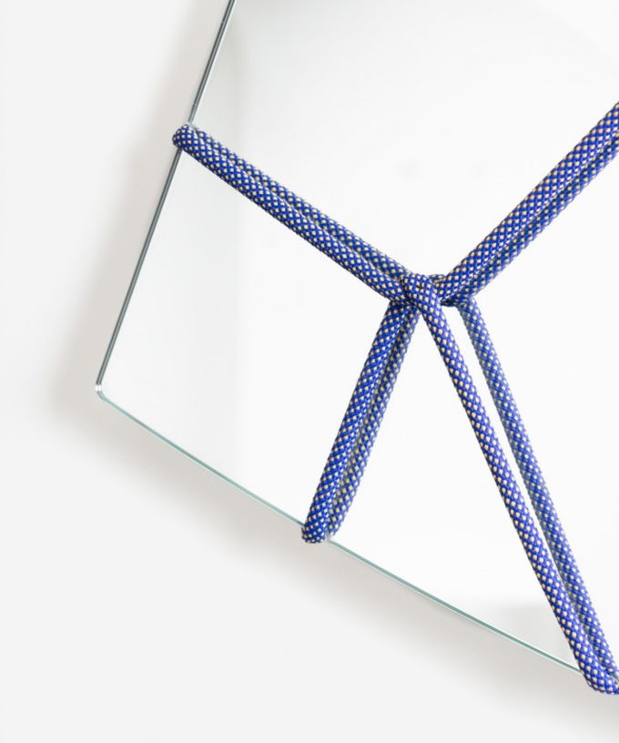 miroir-avec-cordes-bleues-65cm-shibari-moustache-3