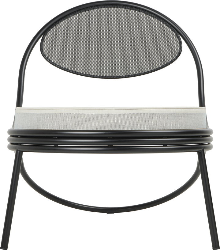fauteuil-lounge-noir-et-tissu-raye-copacabana-gubi-2
