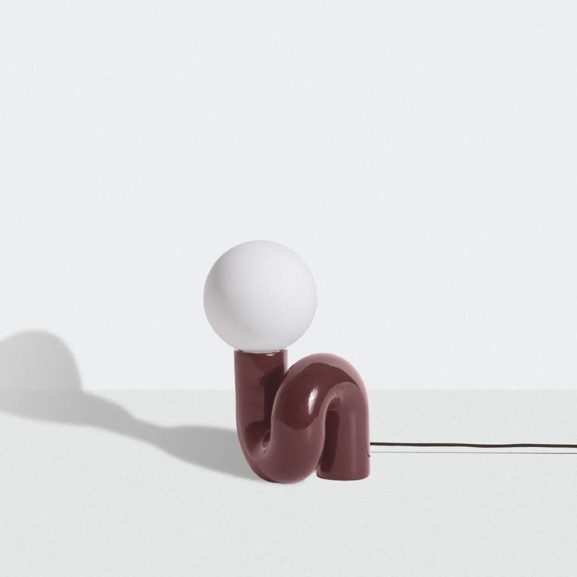 lampe-a-poser-en-ceramique-griotte-26cm-neotenic-petite-friture-1