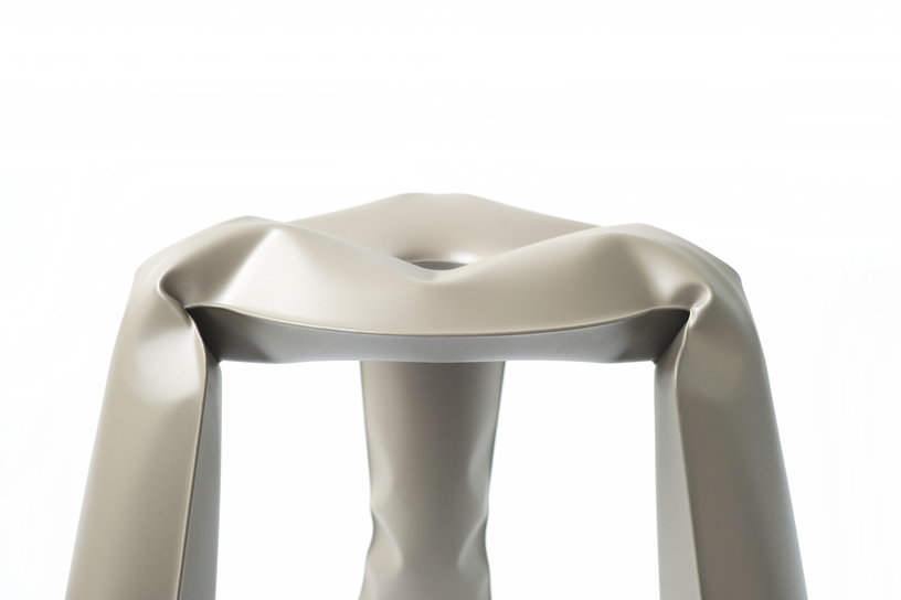 tabouret-en-acier-beige-35x50cm-plopp-standard-zieta-3