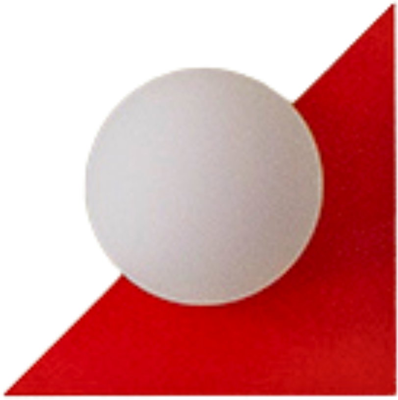 applique-murale-triangulaire-en-verre-opalin-et-acier-strawberry-red-28cm-candy-swedish-ninja-1