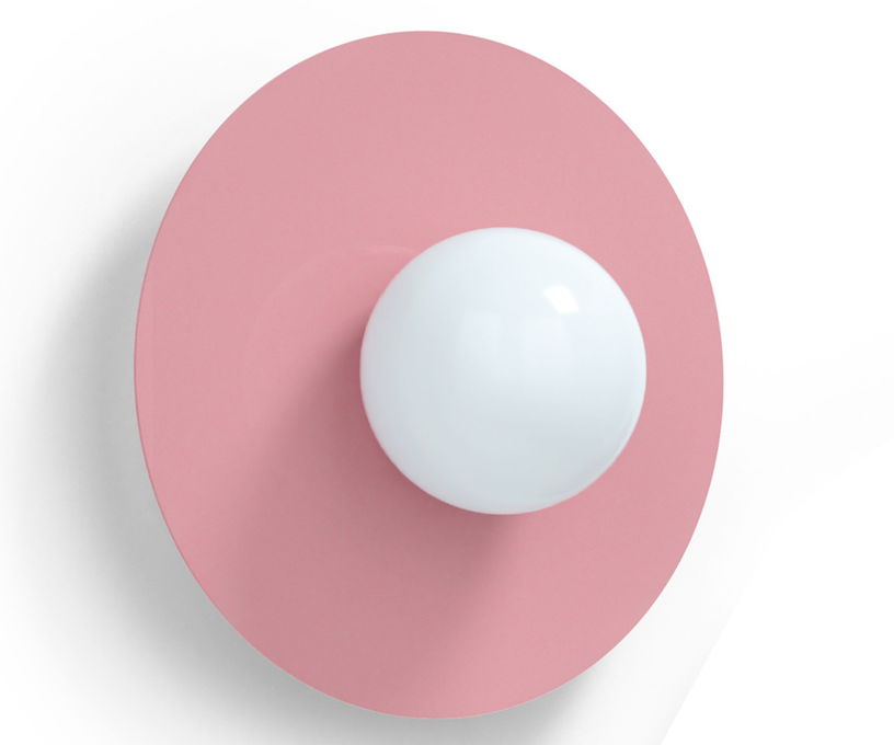 applique-murale-en-verre-opalin-et-acier-bubblegum-pink-37x22cm-circle-360-s-swedish-ninja-2