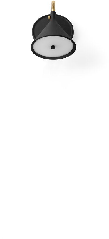 applique-murale-en-fonte-d-aluminium-noir-et-detail-en-laiton-brosse-19cm-cast-sconce-audo-2