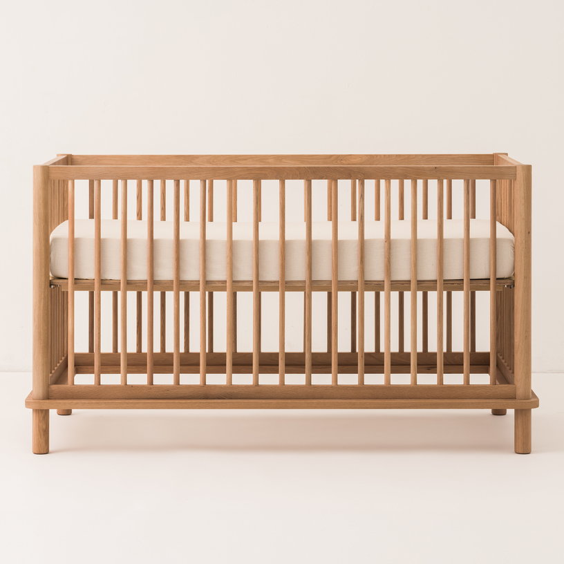 lit-bebe-evolutif-en-chene-massif-naturel-70x140cm-latitude-nobodinoz-3