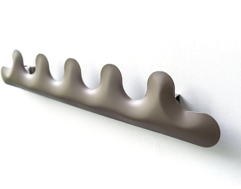porte-manteaux-en-acier-gris-beige-mat-kamm-5-zieta-2