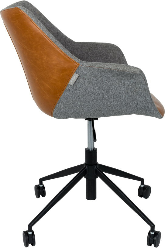 chaise-de-bureau-a-roulettes-en-polyester-gris-et-cuir-marron-79cm-doulton-zuiver-2