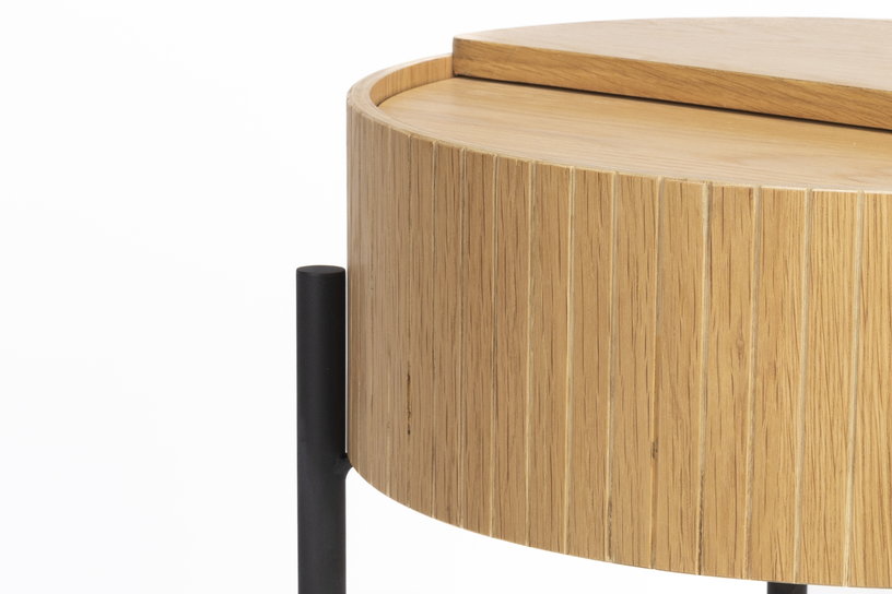 table-d-appoint-en-chene-naturel-58cm-slides-zuiver-2