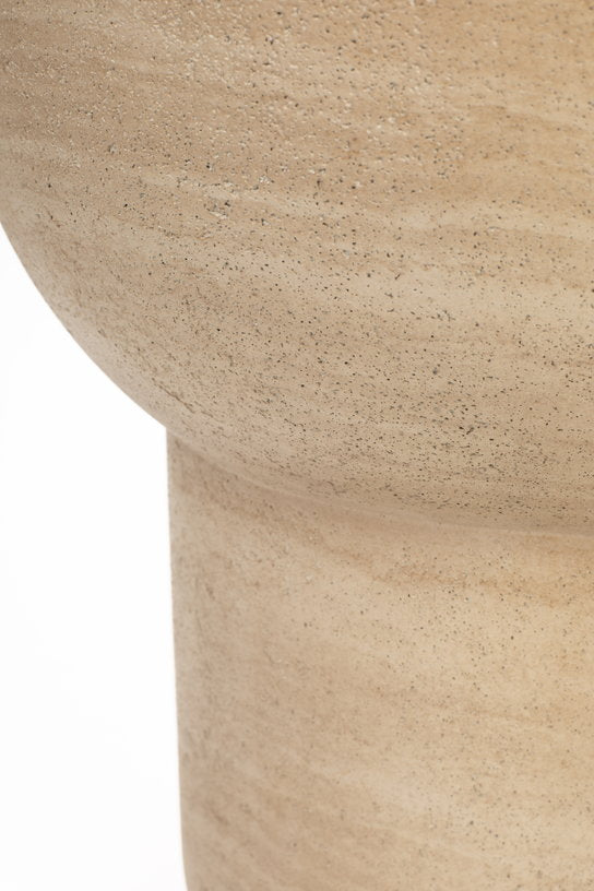table-d-appoint-en-beton-effet-travertin-sable-46cm-noble-zuiver-6