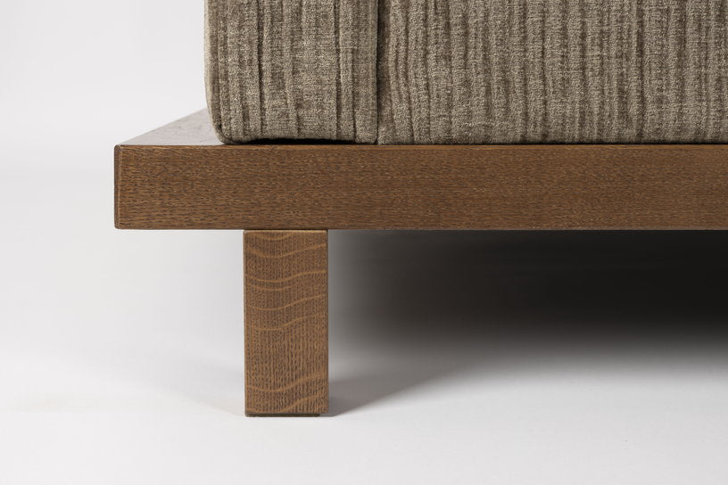 canape-3-places-en-chene-teinte-et-tissu-moss-230cm-blossom-zuiver-4