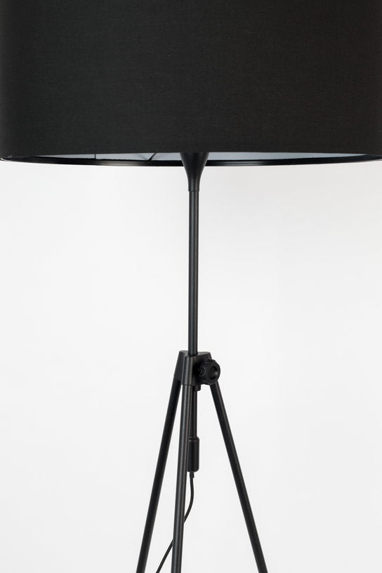 lampadaire-en-metal-noir-153cm-lesley-zuiver-3
