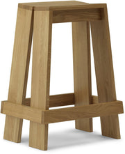 tabouret-de-bar-en-chene-laque-65cm-let-normann-copenhagen-1
