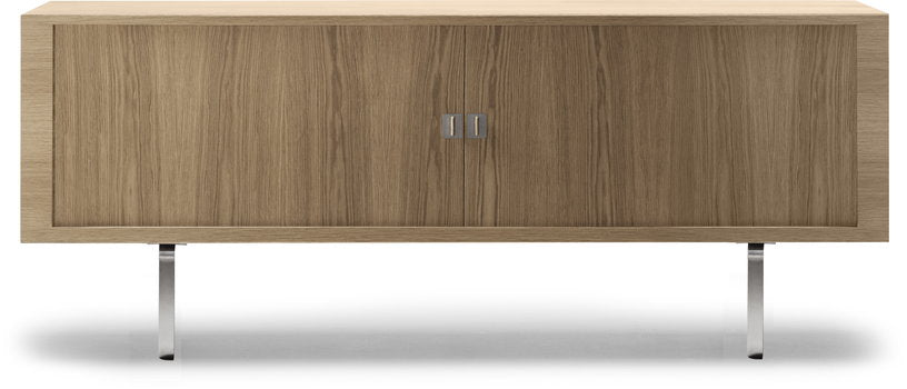 buffet-en-chene-huile-et-pieds-en-acier-inoxydable-200cm-ch825-carl-hansen-son-1