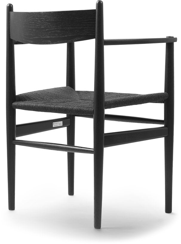 chaise-avec-accoudoir-en-chene-teinte-noir-et-assise-tissee-noire-81cm-ch37-carl-hansen-son-2