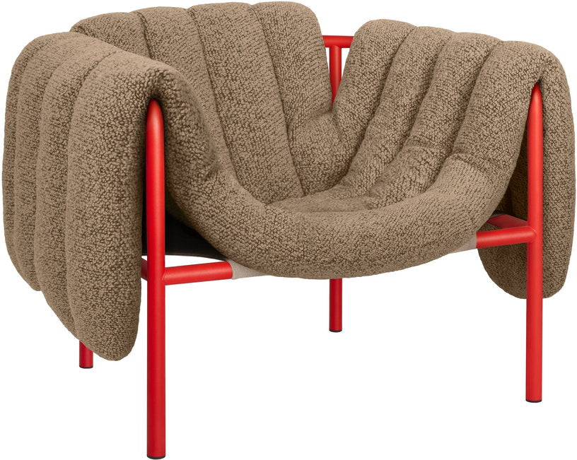 fauteuil-lounge-en-laine-marron-et-acier-rouge-puffy-hem-1