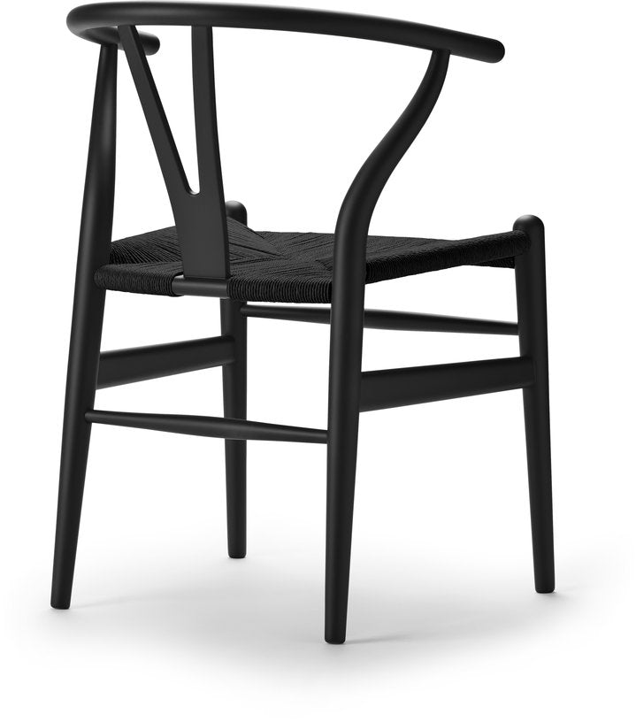 chaise-en-hetre-soft-black-et-assise-tissee-noire-76cm-ch24-carl-hansen-son-2