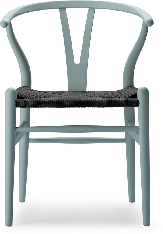 chaise-en-hetre-soft-pewter-et-assise-tissee-noire-76cm-ch24-carl-hansen-son-1