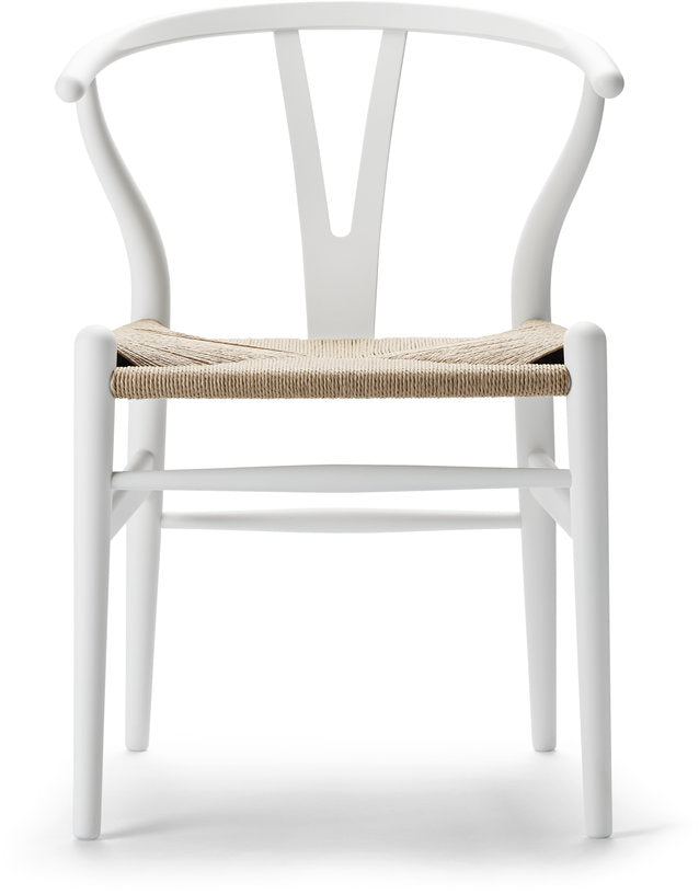 chaise-en-hetre-soft-natural-white-et-assise-tissee-naturelle-76cm-ch24-carl-hansen-son-1