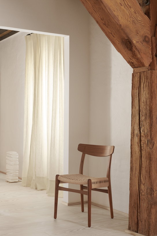 chaise-en-chene-blanc-huile-et-assise-tissee-naturelle-78-5cm-ch23-carl-hansen-son-9