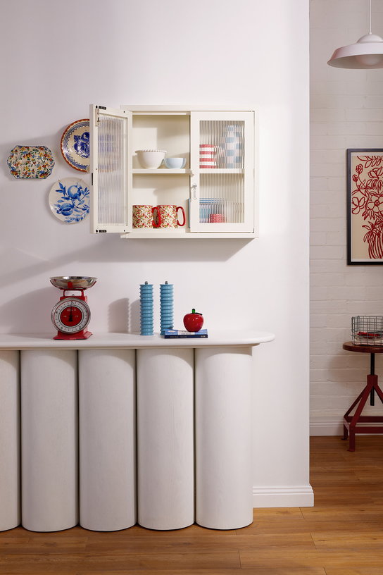 armoire-murale-en-acier-blanc-craie-et-verre-cannele-60x18x57cm-the-kit-mustard-made-9