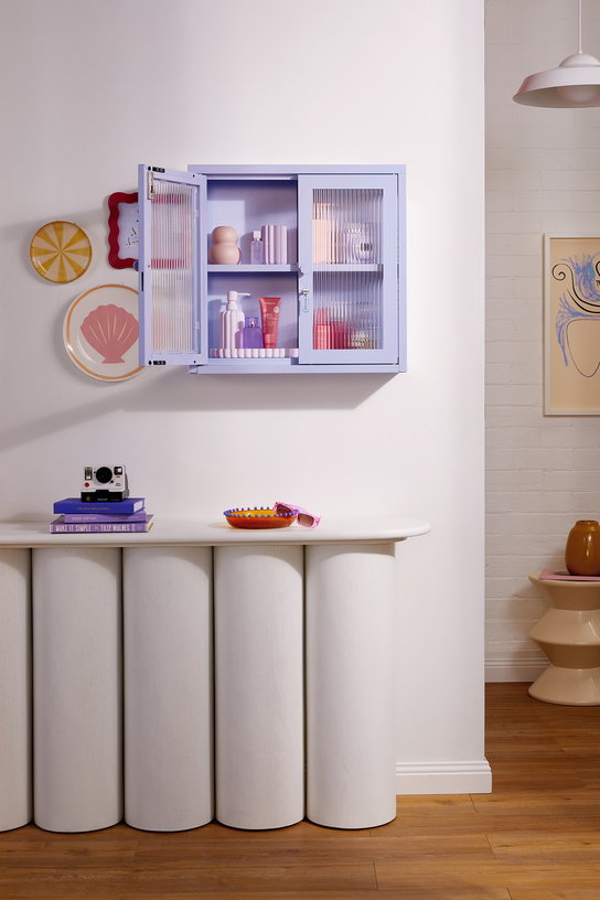 armoire-murale-en-acier-lilas-et-verre-cannele-60x18x57cm-the-kit-mustard-made-9