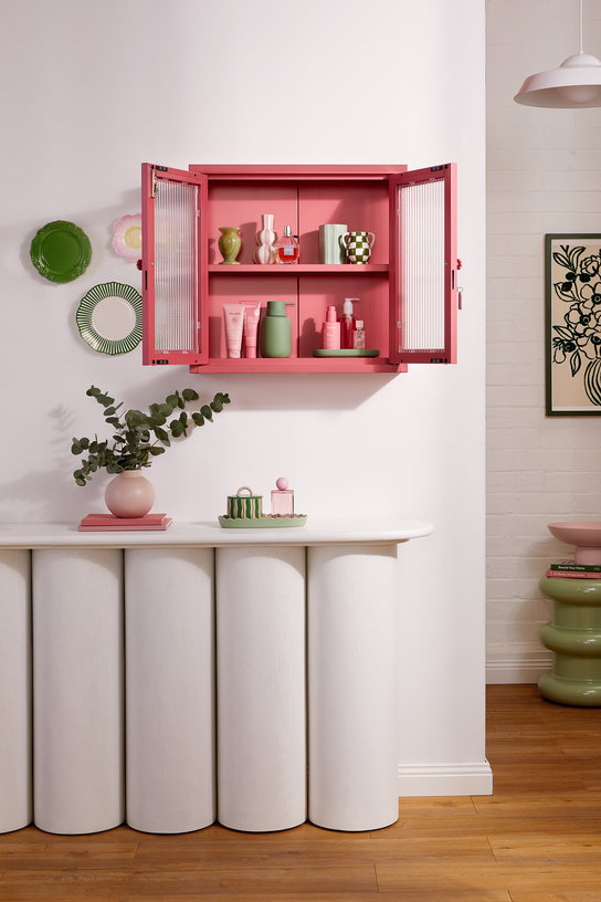 armoire-murale-en-acier-rose-baie-et-verre-cannele-60x18x57cm-the-kit-mustard-made-5