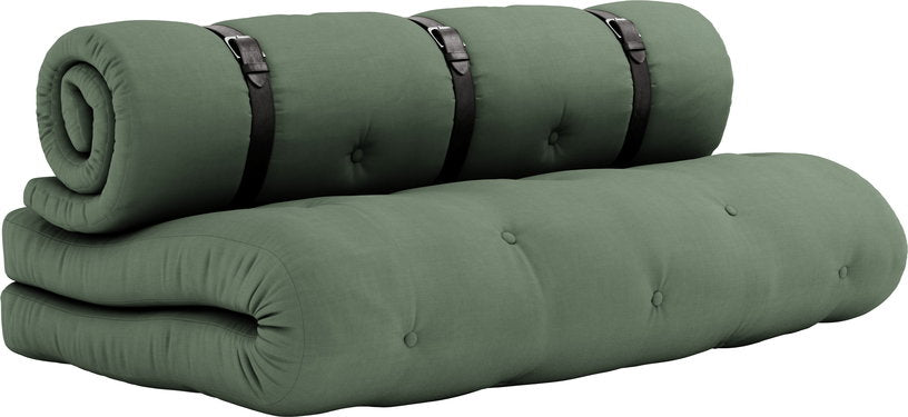 futon-canape-convertible-en-coton-vert-olive-140x95x60cm-buckle-up-karup-design-1