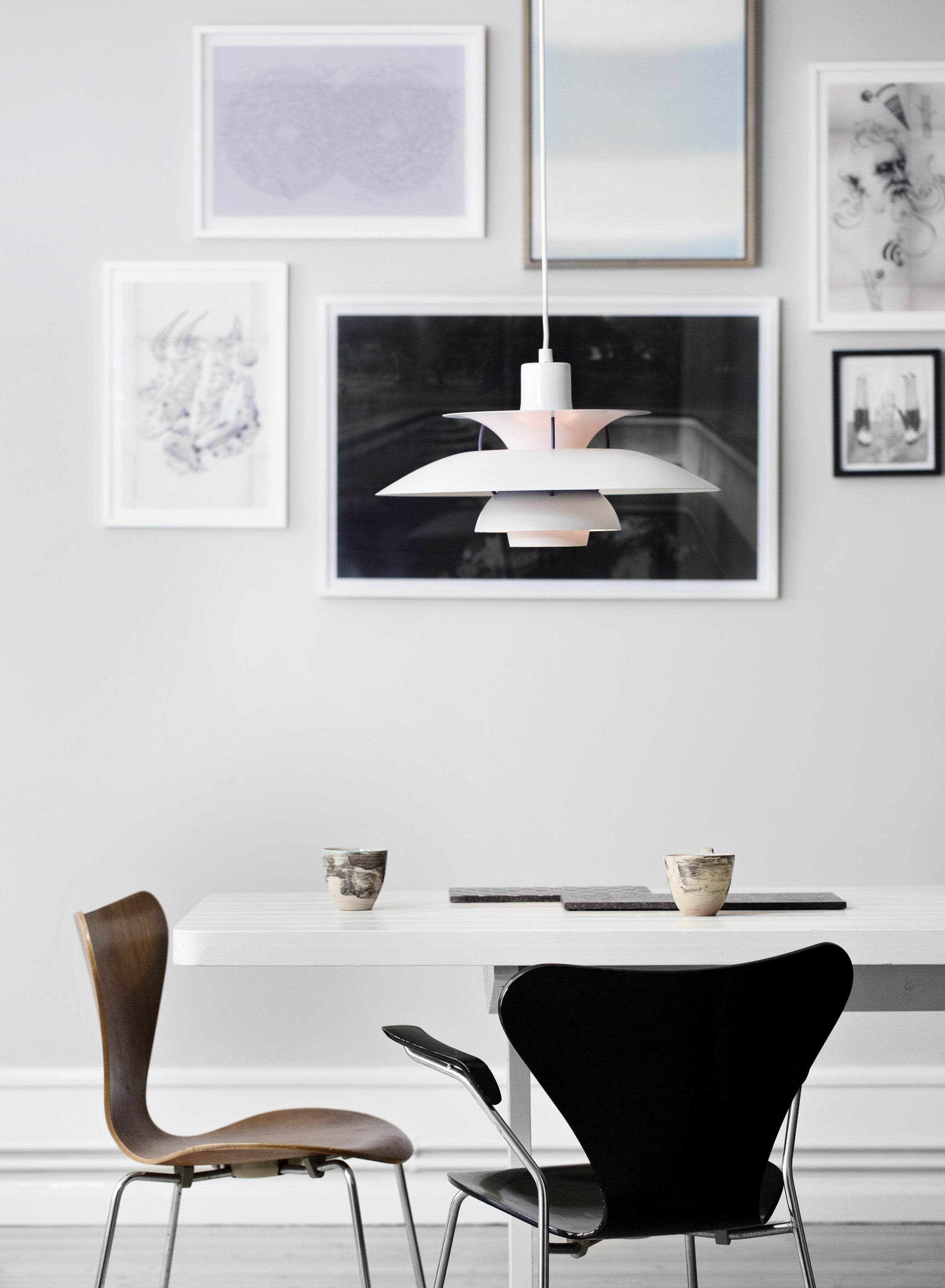 Suspension en aluminium laqué blanc 50x26,7cm PH 5 - Louis Poulsen — 377723.jpg