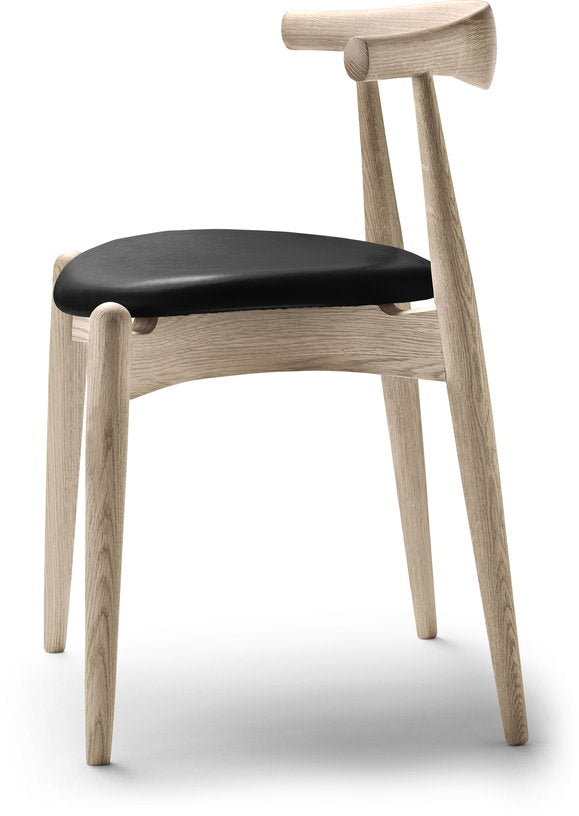 chaise-en-chene-savonne-et-assise-en-cuir-thor-301-72-5cm-ch20-carl-hansen-son-3