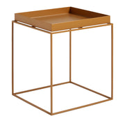table-basse-carree-en-metal-caramel-40-x-40-x-44-cm-tray-hay-1