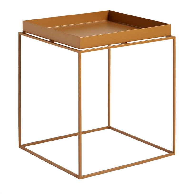 table-basse-carree-en-metal-caramel-40-x-40-x-44-cm-tray-hay-1