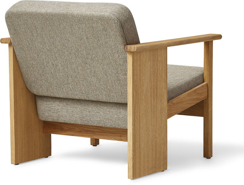fauteuil-en-chene-huile-et-assise-taupe-73x69x70cm-hallingdal-form-refine-4