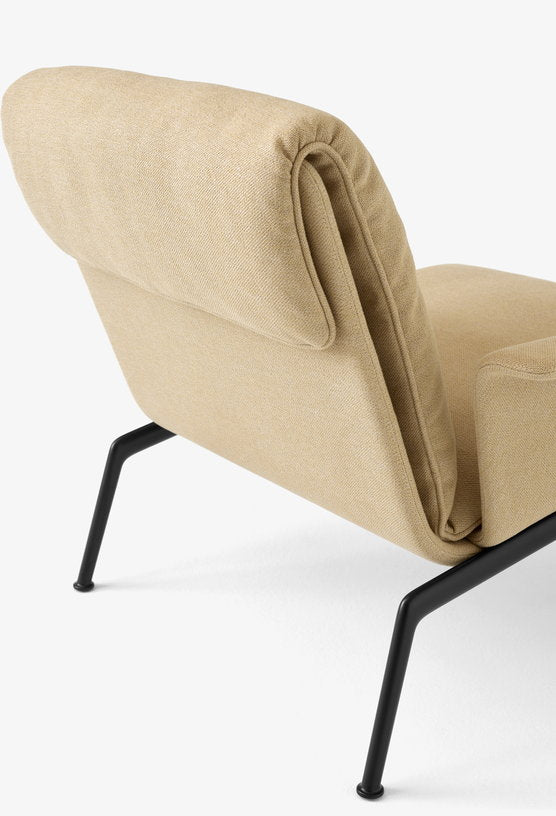 fauteuil-avec-accoudoirs-en-tissu-beige-et-aluminium-noir-muno-ln19-tradition-3