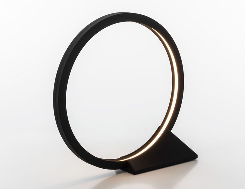 lampadaire-d-exterieur-en-aluminium-45cm-o-artemide-1