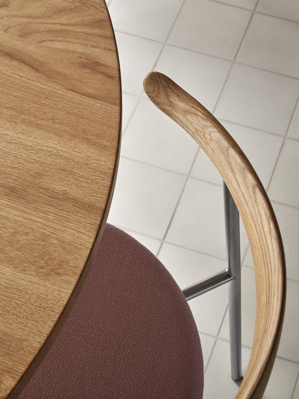 chaise-en-chene-savonne-et-acier-avec-assise-remix-307-76-5cm-ch88p-carl-hansen-son-7
