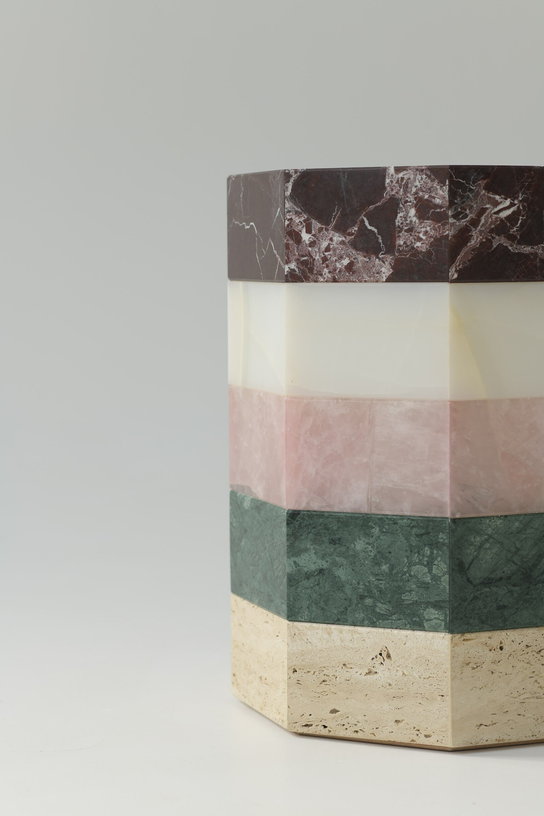 table-d-appoint-octogonale-en-onyx-quartzite-marbre-et-travertin-39x50cm-gisou-studio-gaia-2