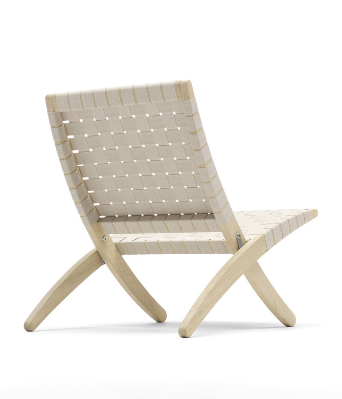 fauteuil-en-chene-savonne-et-assise-sangles-naturelles-76cm-cuba-chair-carl-hansen-son-2
