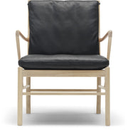 fauteuil-en-chene-savonne-et-assise-en-cuir-thor-301-85cm-ow149-carl-hansen-son-1
