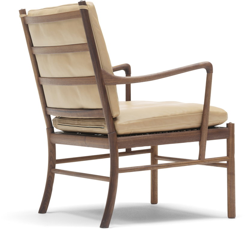 fauteuil-en-noyer-huile-et-assise-en-cuir-sif-90-85cm-ow149-carl-hansen-son-2