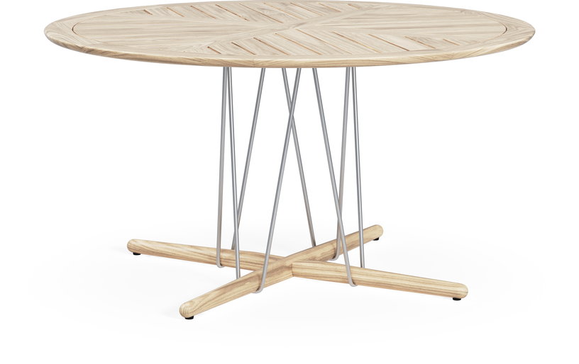 table-a-manger-ronde-d-exterieur-en-teck-non-traite-140x74cm-e022-carl-hansen-son-1