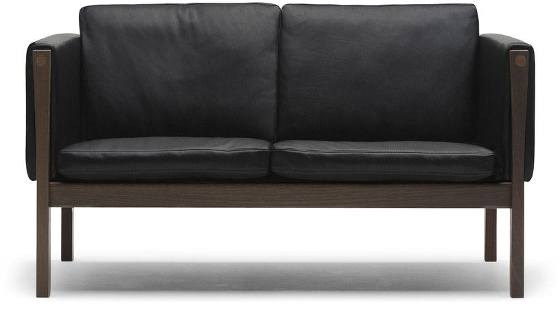 canape-2-places-en-noyer-huile-et-assise-en-cuir-thor-301-137cm-ch162-carl-hansen-son-1